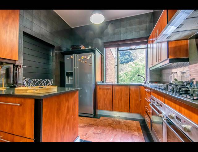 2 BEDROOM APARTMENT TO LET IN KILLARNEY